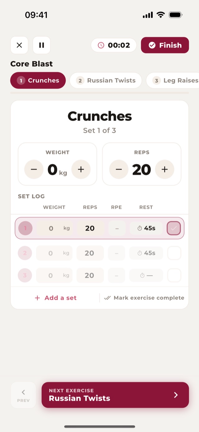 A workout in progress in Stryv, logging sets of crunches